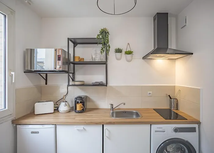 Julia Home, Madamedemconciergerie Reims